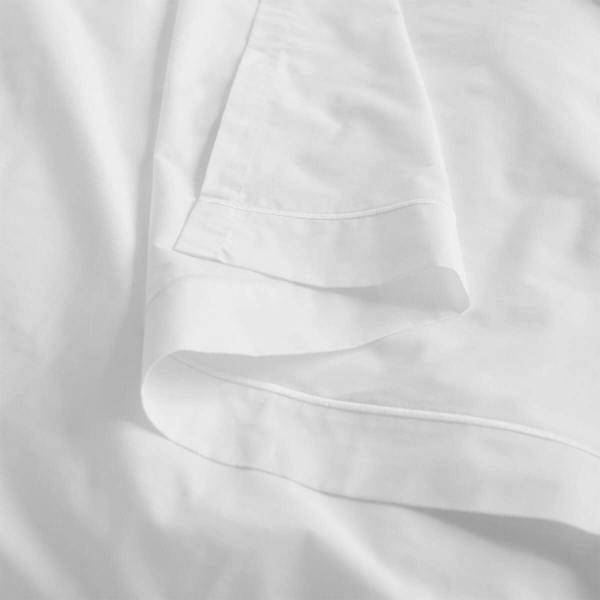 White 200 Thread Count Egyptian Cotton Flat Sheet close-up detail 1 | Soak and Sleep