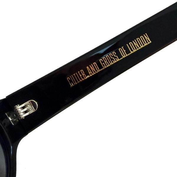 Cutler & Gross 1374 round sunglasses in a black frame
