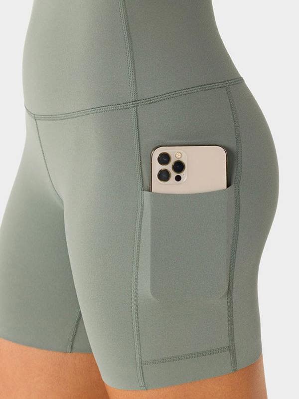 Tavi Stash & Dash Biker Shorts 6"