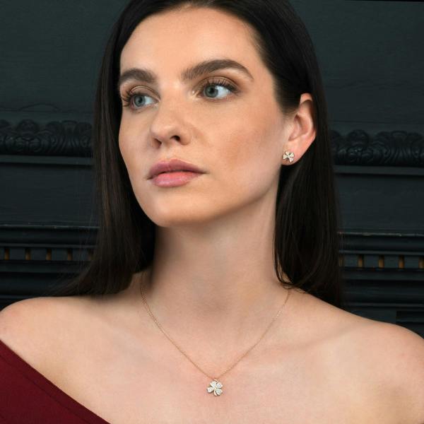 namana Rose gold Plated 925 Sterling Silver 4 Leaf Clover Pendant Necklace for Women