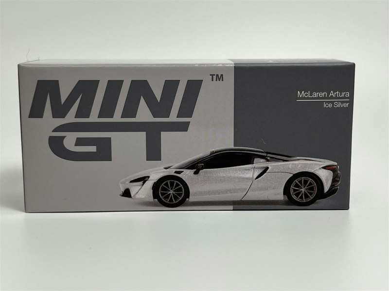 Mini GT McLaren Artura Ice Silver RHD 1:64 Scale Mini GT MGT00582R