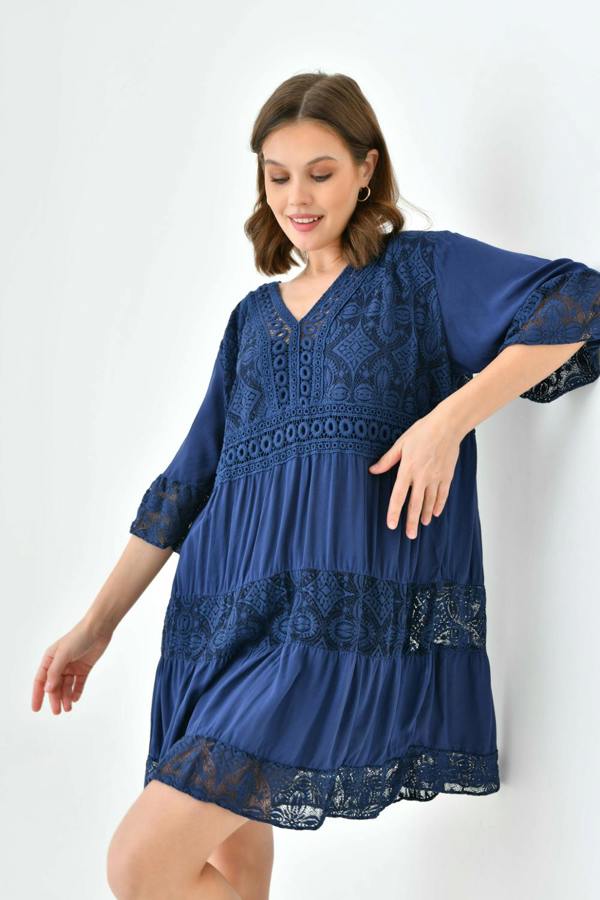 Hoxton Gal Oversized 3/4 Sleeves Lace Detailed V Neck Mini Dress in Navy