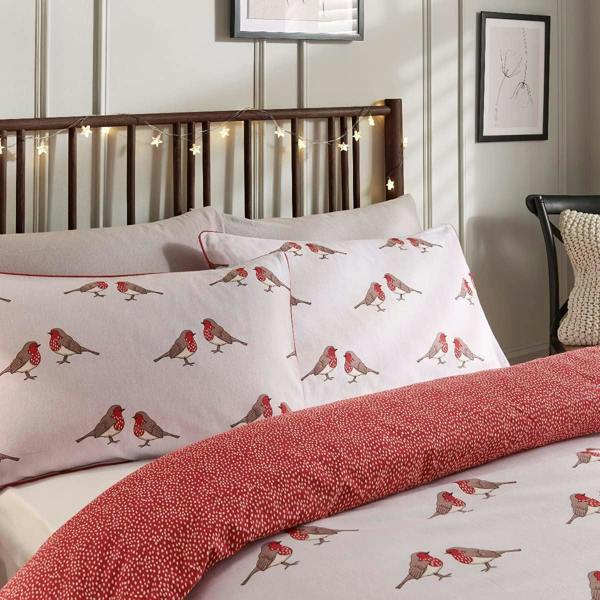 Smart Living Robin Brushed Cotton within Piping Duvet Cover With Pillowcases- Red