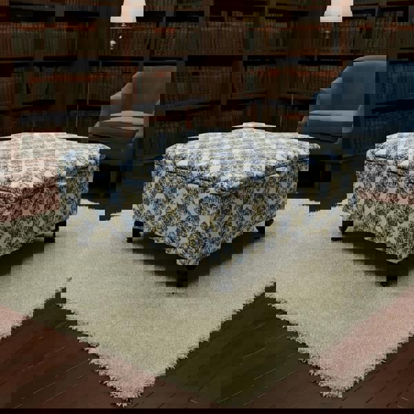 Classic British Design Ottoman Square Coffee Table – Refined Storage & Versatile Living - ISTOOLS