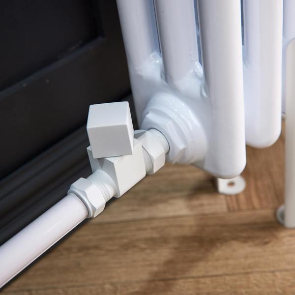 Flode Straight Square Manual Radiator Valve Pack | 15mm x 1/2″ | Matt White