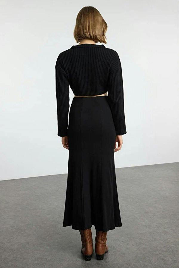 WOVCOR Maxi Flexible Fishtail Skirt with Stitching Details