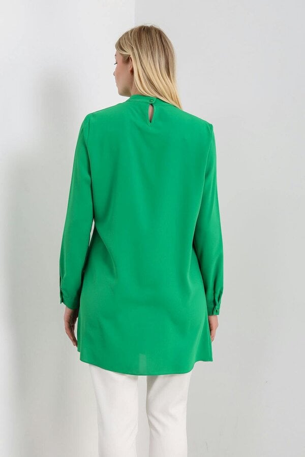 Hoxton Gal Oversized High Neck Tunic Top with Brooch Details in Green