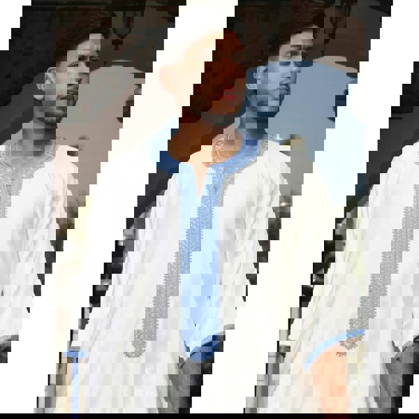 GG002_thobe_White-Blue_54, GG002_thobe_White-Blue_56, GG002_thobe_White-Blue_58, GG002_thobe_White-Blue_60, GG002_thobe_White-Blue_62