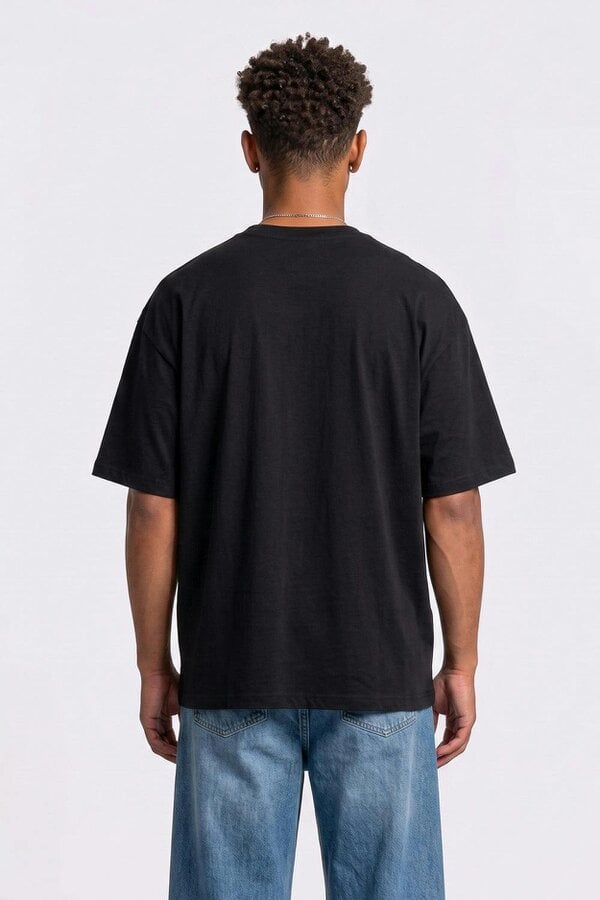 London Attitude Doberman Oversized Heavyweight Graphic T-Shirt