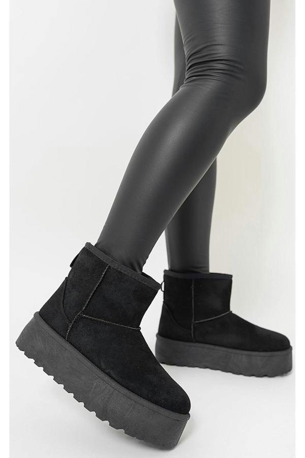 Martha Thick Heel Platform Boots - Black