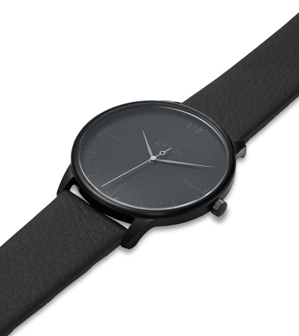 Votch Black & Black with Black Watch | Aalto