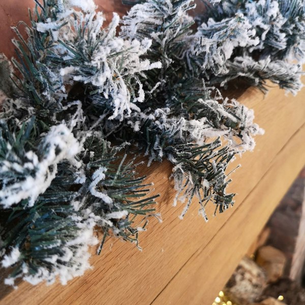 Samuel Alexander 9ft (2.7m) Premier Christmas Snow Flocked Woodcote Fir Garland