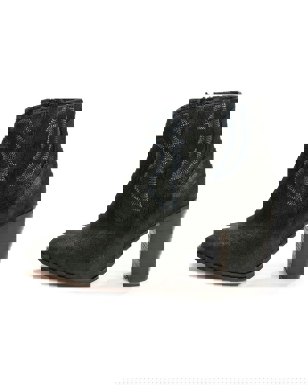 Kanna Adele Bunny Boot