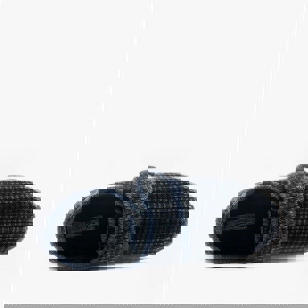 1628586010-00568900.jpg