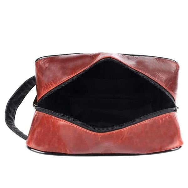 Buffalo Leather Cricket Wash Bag - close-up detail