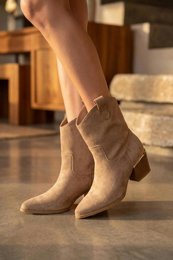 Jessie Womens Suede Western Ankle Boots - TAUPE