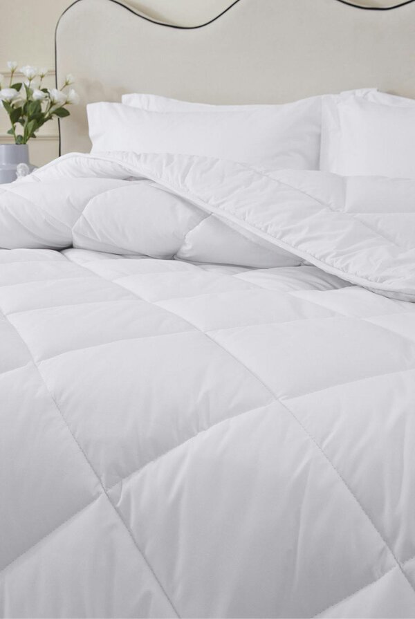 Ezysleep Hotel Quality Wool Blend Duvet