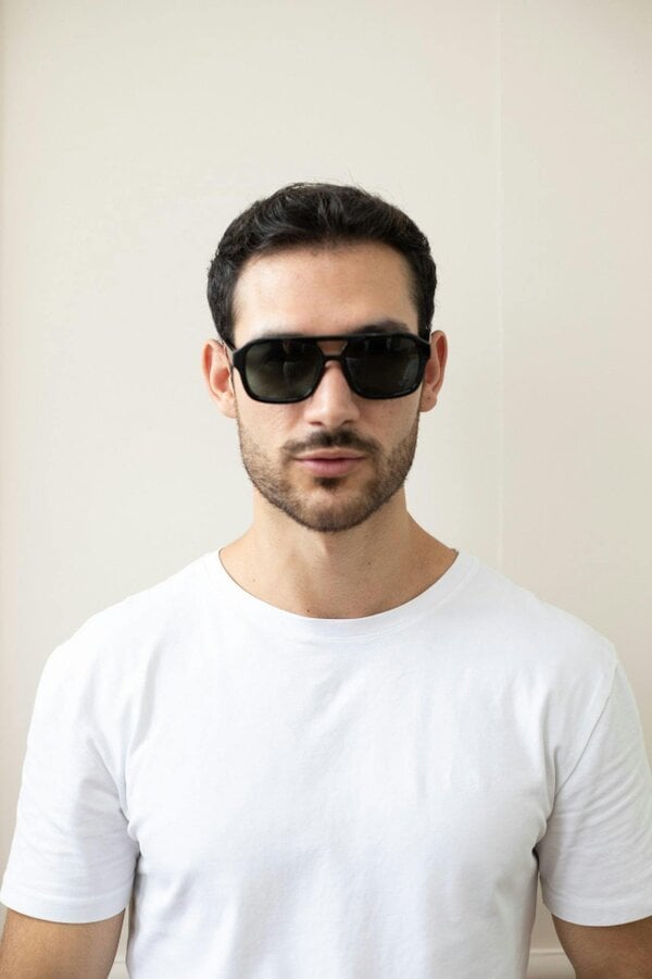 SVNX Navigator Retro Style Plastic Frame Sunglasses