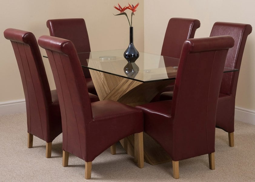 That's Furniture Valencia Oak Small Glass Dining Table & Montana Leather Chairs