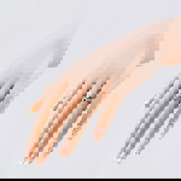 T. H. Baker 9ct Yellow Gold 0.15ct Brilliant Cut Diamond Pear Shape Cluster Ring THR40292-15CH