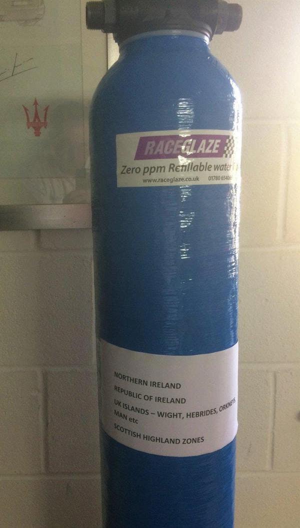 Race Glaze Refillable 0ppm Water Filter (7 litre)