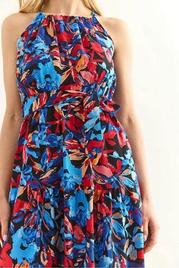 Hoxton Gal Halter Neck Belted Midi Dress