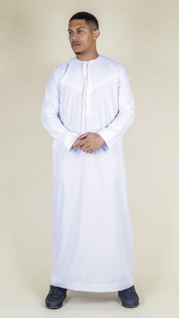 Infinity Leather Men's Thobe Emirati Islamic Jubba Robe Eid Tassel Slim Fit