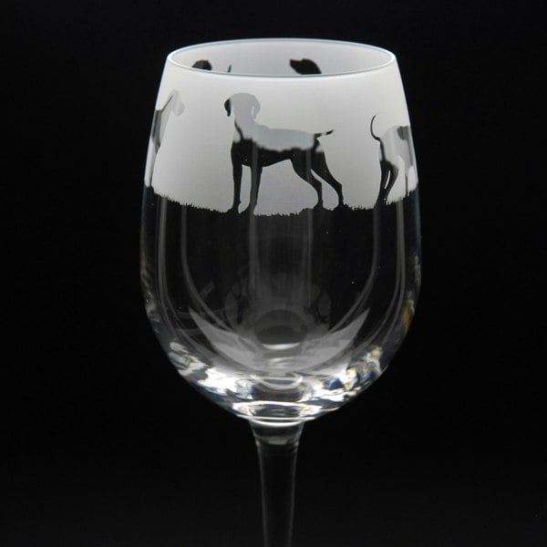 Glyptic Glass Art Hungarian Vizsla Dog Crystal Wine Glass - Hand Etched/Engraved Gift