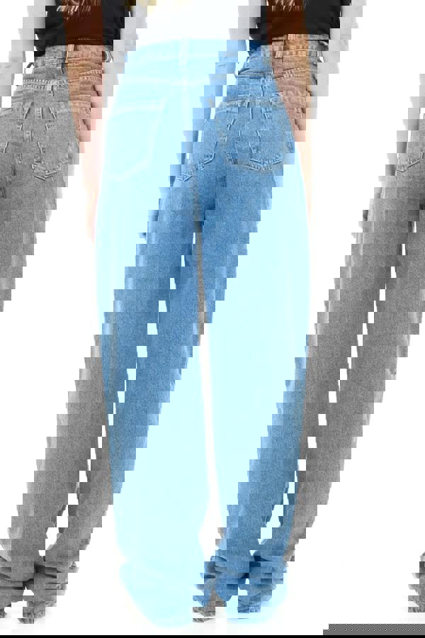 Smart Living Women's Classic High-Rise Straight Leg Denim Jeans