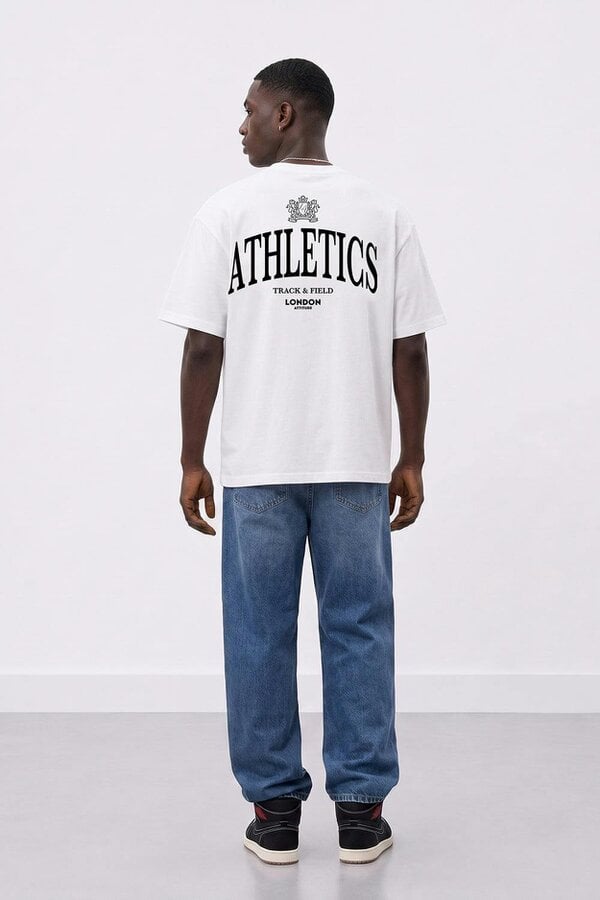 London Attitude Athletics Premium Graphic T-Shirt in Black Print