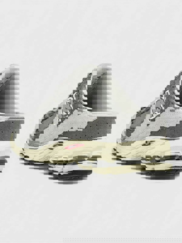 New Balance 2002R Mule Protection Pack Grey