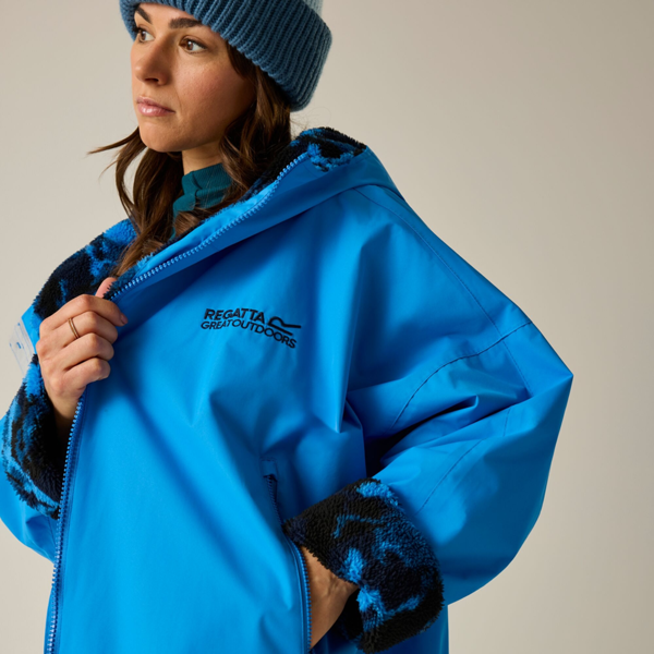 Regatta Unisex Adult Camo Waterproof Changing Robe - Sonic Blue