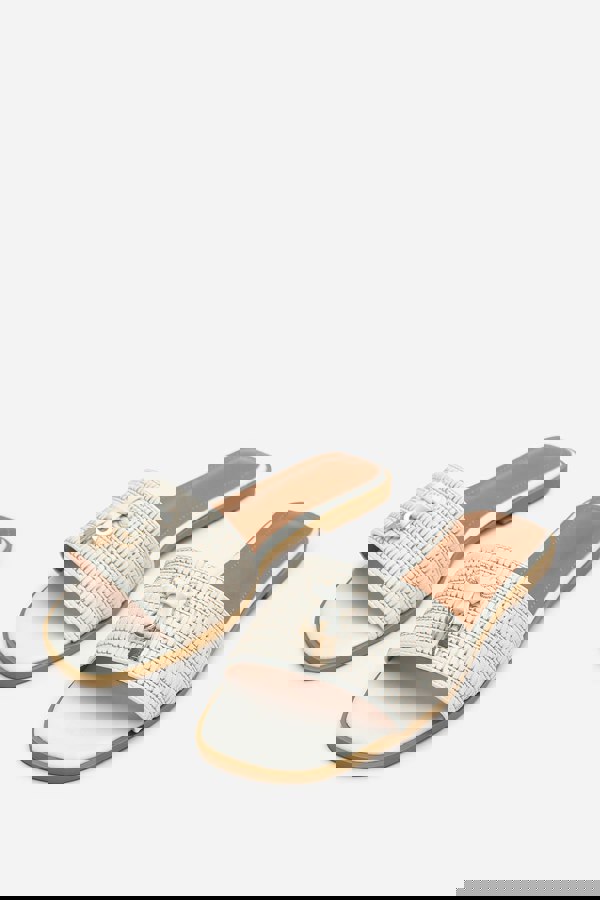 Where's That From Frankii Strap Sandal With Front Straw Strap Lock Detail in White