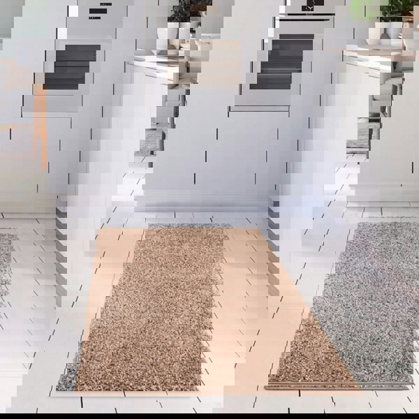 Beige colour Shaggy rug Plain design thick pile, non-shedding.