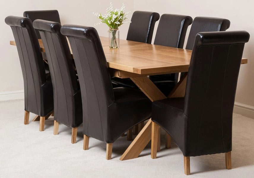 That's Furniture Vermont Cross Leg Oak Extending Dining Table with Montana Leather Chairs