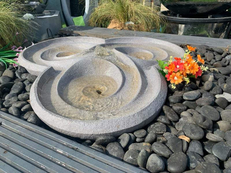 Tranquillity Water Features Dropa Stone Contemporary Solar Water Feature