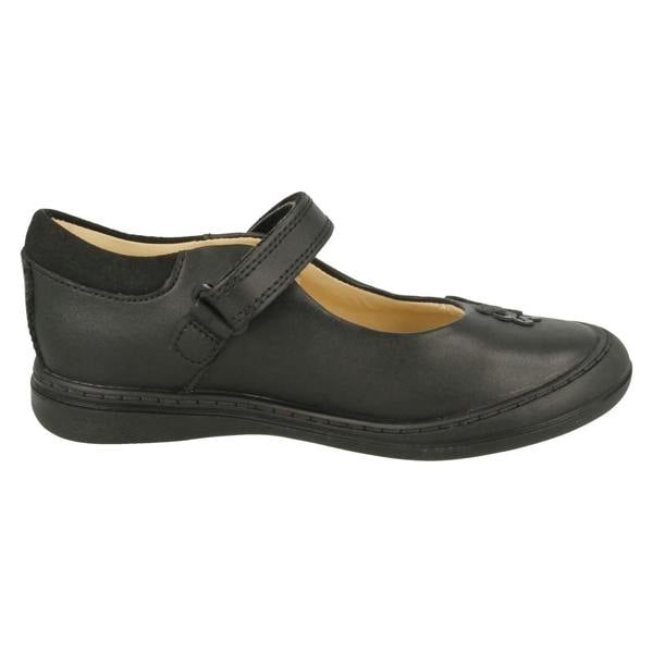 Clarks Girls Clarks Butterfly Detailed School Shoes Scooter Daisy