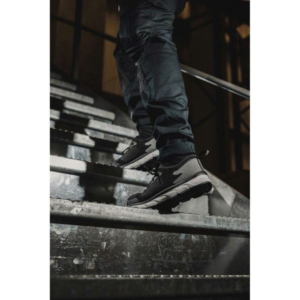Amblers Safety AS718 Men's Safety Trainers in Black