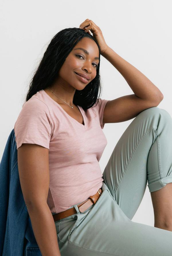 Lily & Me Victoria Organic Cotton V-Neck T-Shirt Soft Pink