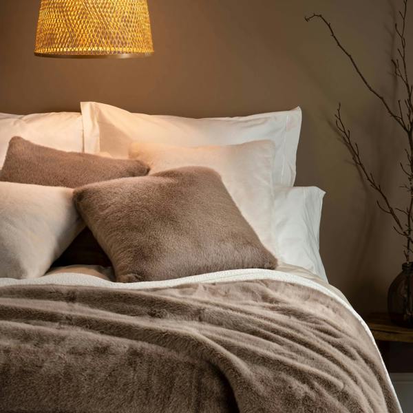 Fawn Faux Fur Throw & Cushions - winter, double, close-up detail 1 | Soak and Sleep