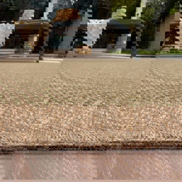 Nature Outdoor Green Rug UV-protected, easy to clean, jute-look designs and soft.