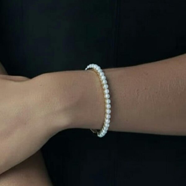 Uchi & Soto Shinju Gold Pearl Bangle