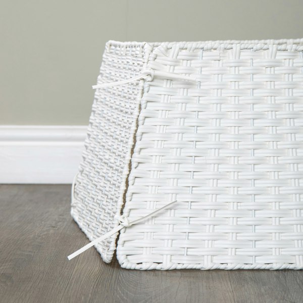 Samuel Alexander 47cm x 46cm Samuel Alexander Foldable Faux Rattan Christmas Tree Skirt in White