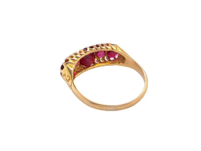 Vintage Tom A fine Victorian Ruby ring