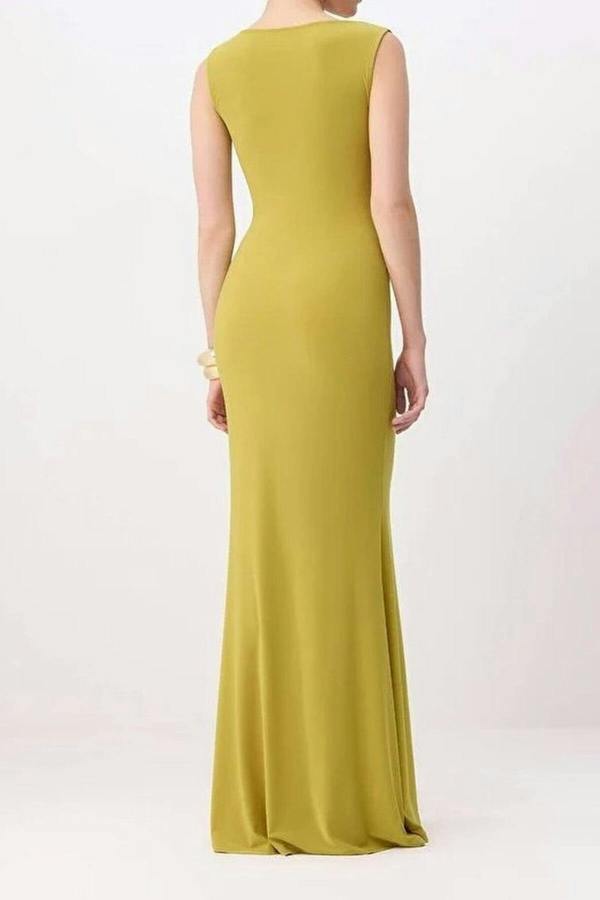 WOVCOR Plain Straight Cut Knitted Maxi Evening Dress with Accessory Details