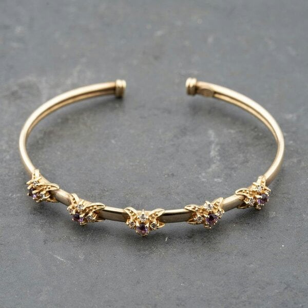 T. H. Baker Second Hand 9ct Yellow Gold Amethyst & Cubic Zirconia Flowers Of Love Standard Torque Bangle 41211364