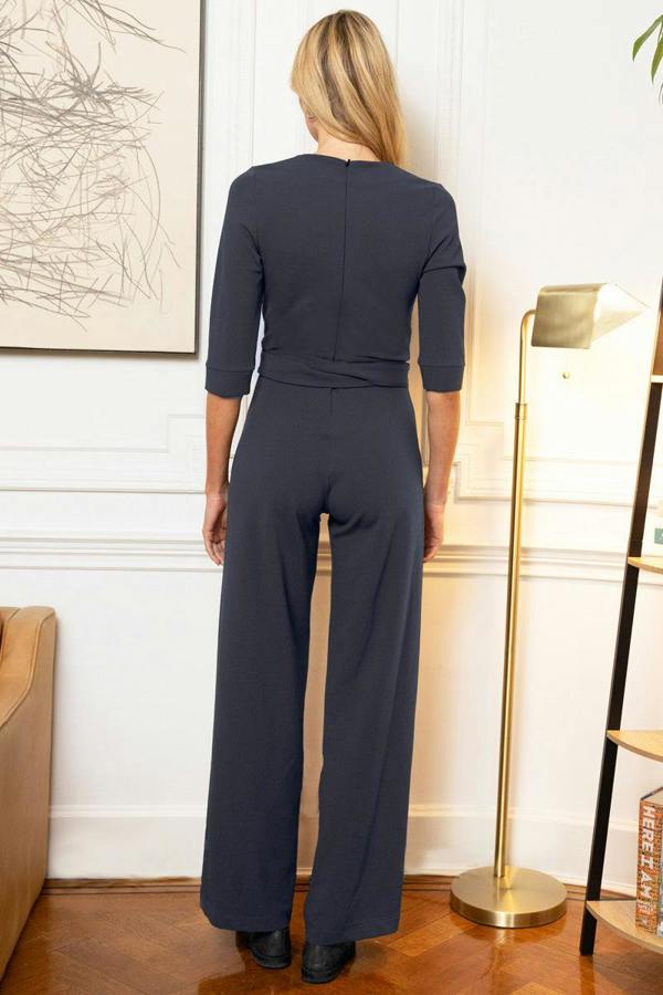 HotSquash Smart Scuba Jumpsuit with buttons