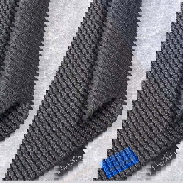 The Rugs Natural Wool Rug – Dots Design: Unique Eco-Friendly