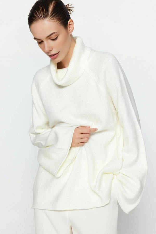 WOVCOR Oversize Soft-Textured Knit Sweater