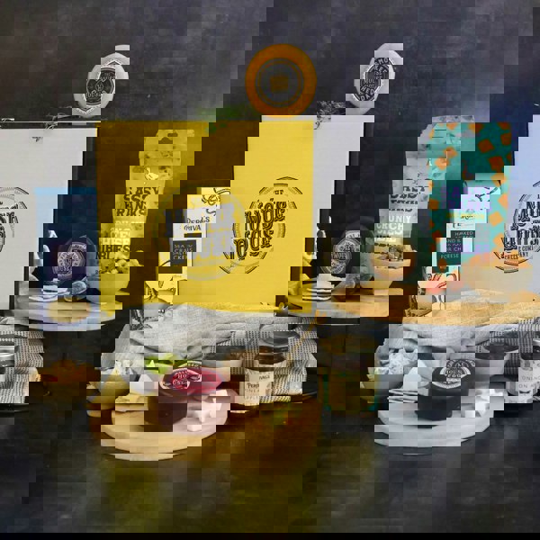 Squeak's Top Pick Cheese Hamper